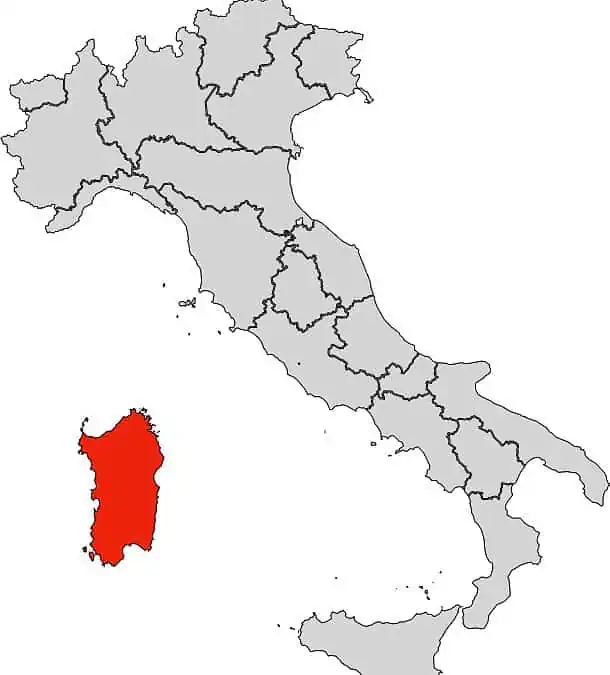 Сардинія, Італія
