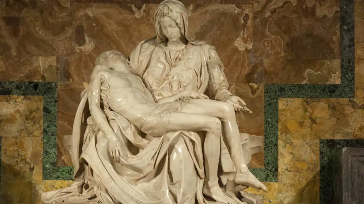 Michelagelo Pietà Città del Vaticano