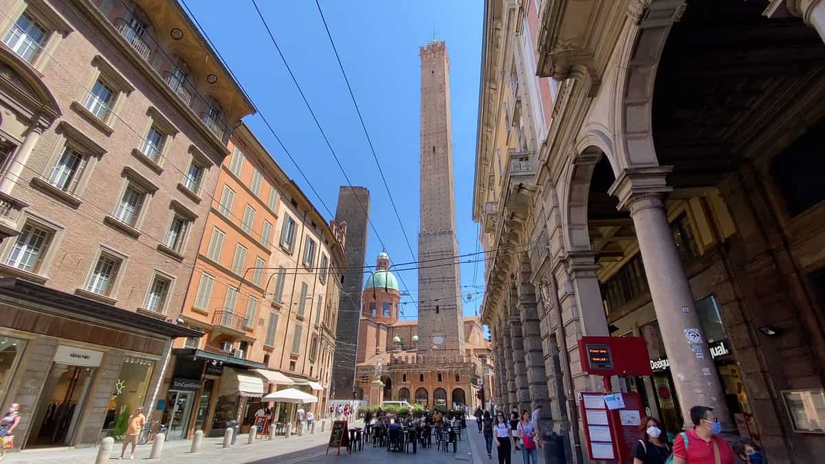 Bologna the two towers