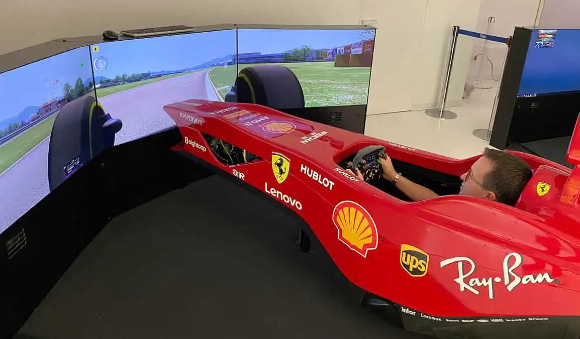 Simulateur de F1 à Maranello