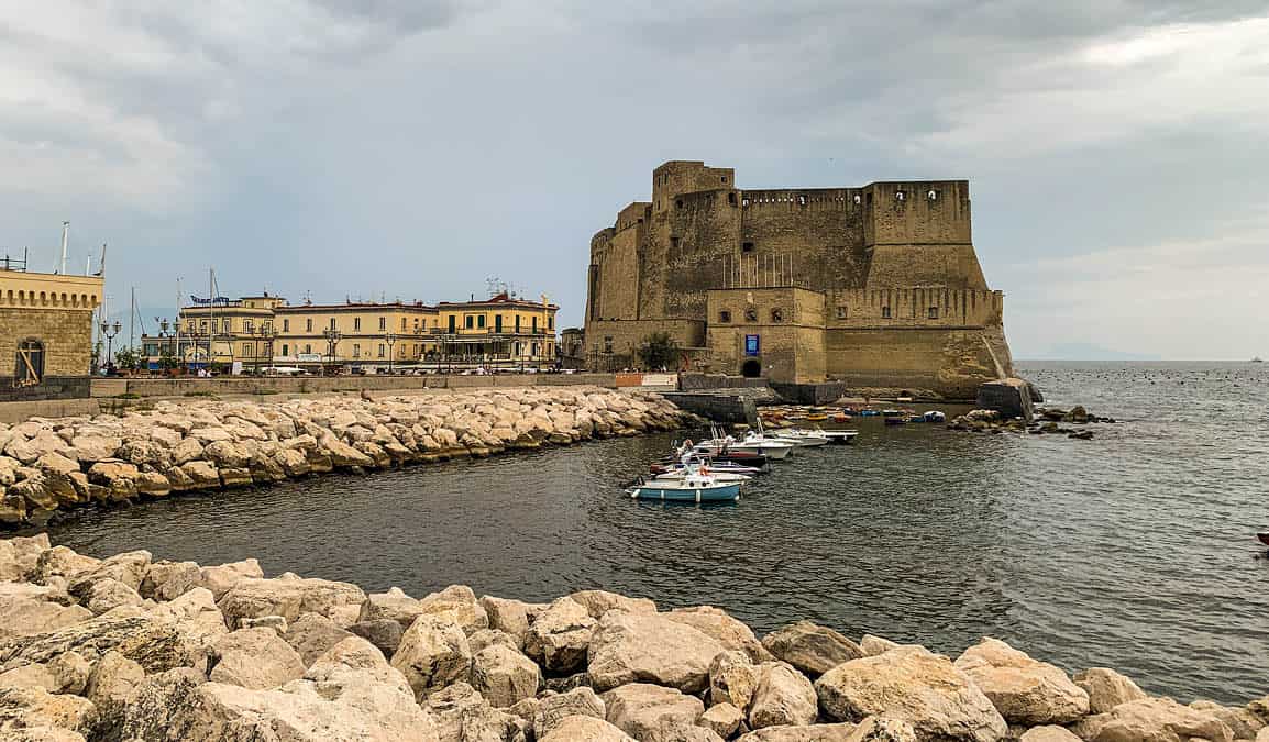 Neapol Castel Dell'Uovo