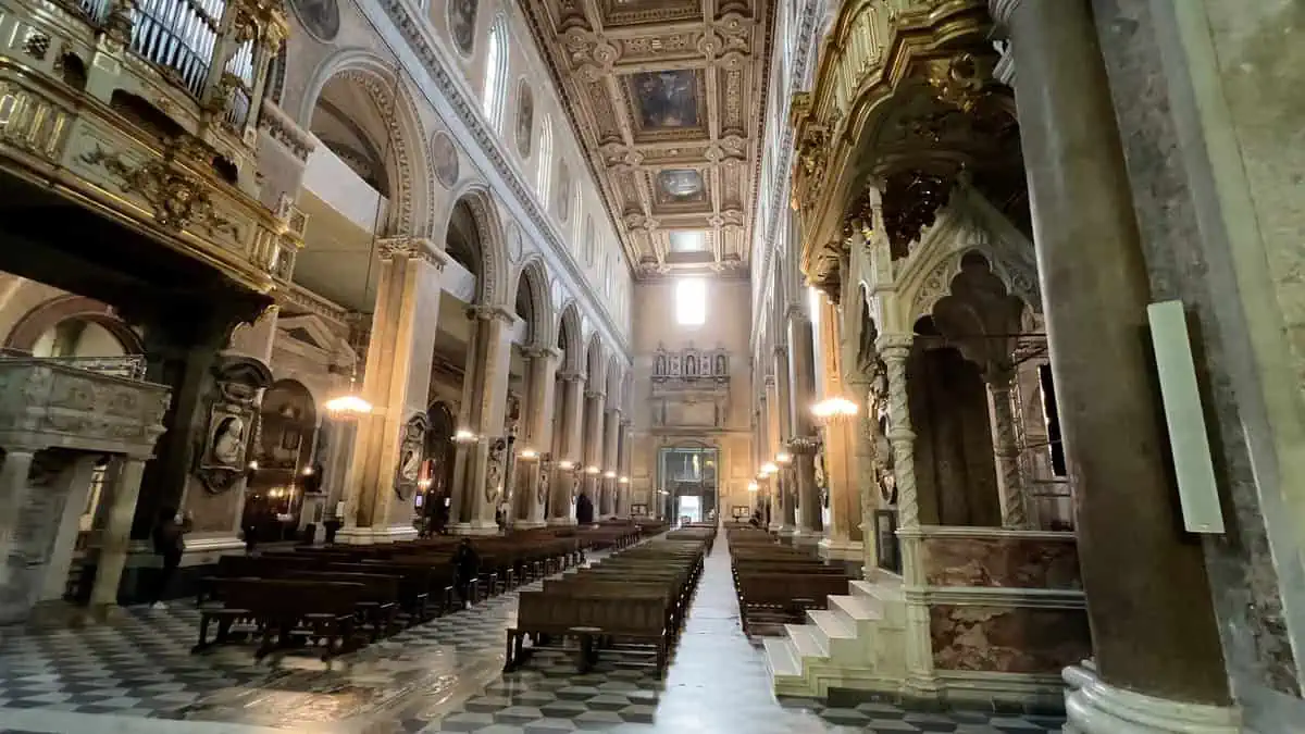 Neapol Duomo