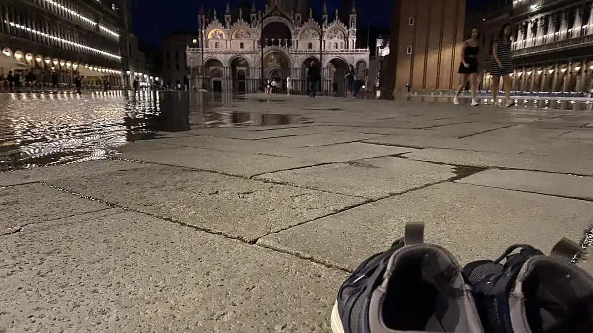 Венеция през нощта
