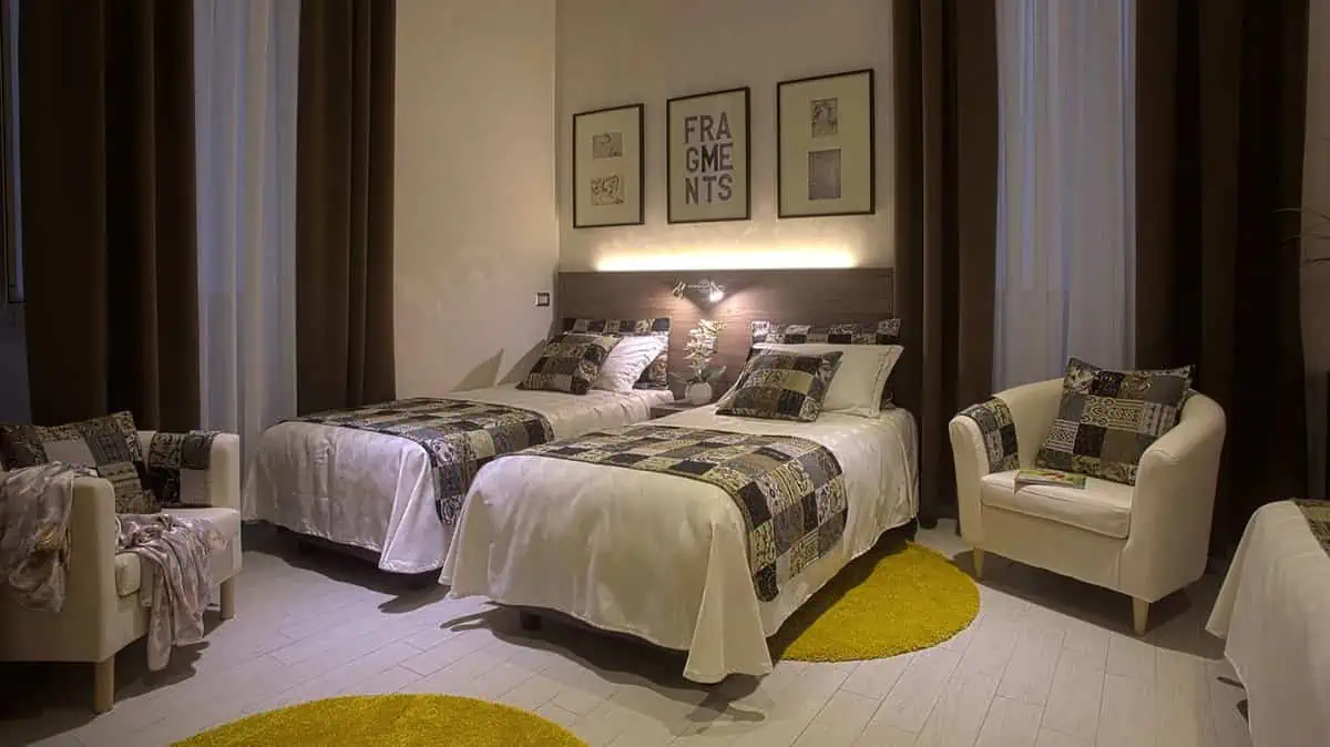 hotel marcantonio edullinen hotelli Roomassa - kuva kahden hengen huoneesta