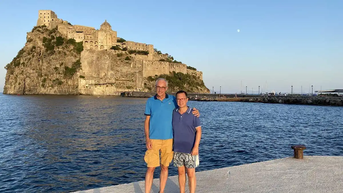 El hermoso castillo antiguo de Ischia